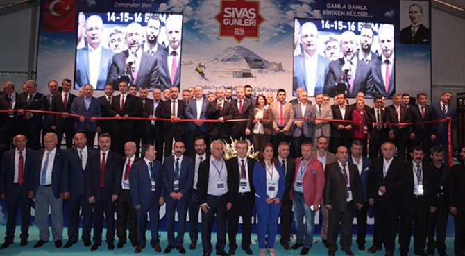 Geleneksel Sivas Günleri, Yenikapı'da Hemşerileriyle Buluştu
