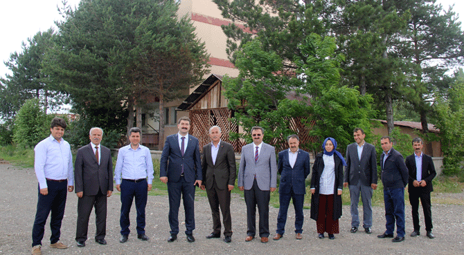 Hafik İlçesine 15 Yataklı Entegre Hastane Yapılacak
