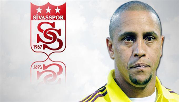 Roberto Carlos Sivas Spora İmzayı Attı